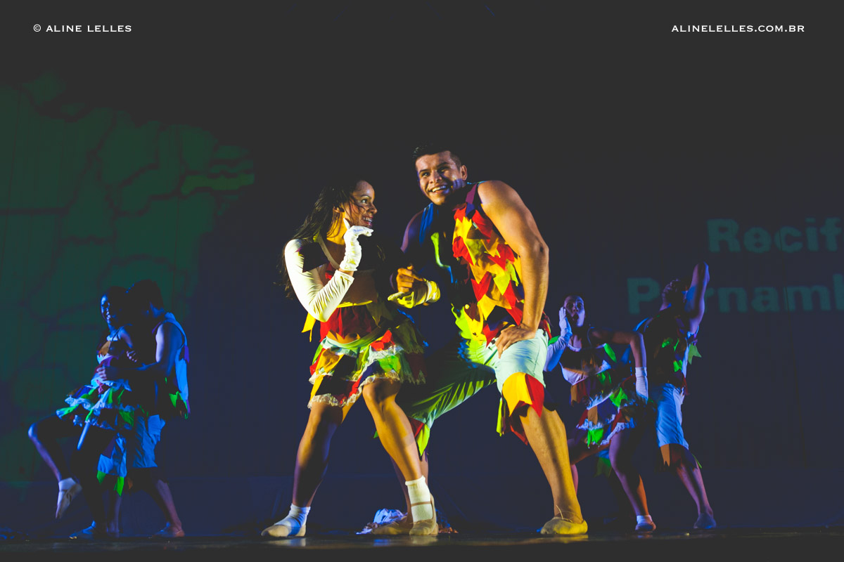 Photographie Affective Aline Lelles et Rodrigo Wittitz, Famille Photographie, Prise de vue en heureux, Photographie Style de vie, Prise de vue de la danse, sc&egrave;ne, Viva Br&eacute;sil, Jaime Aroxa - RJ