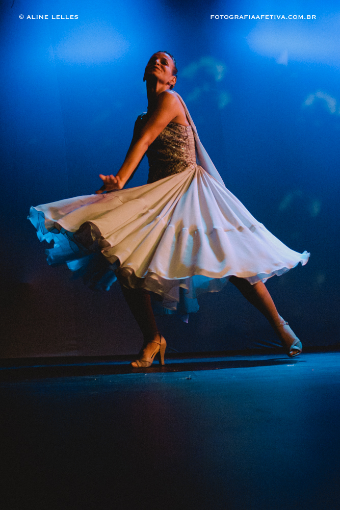 Fotografia Afetiva com Aline Lelles e Rodrigo Wittitz , Fotografia Lifestyle , Com o Brilho do Teu Olhar | Um espet&aacute;culo de Jaime Ar&ocirc;xa (ano de 2007) - Jaime Aroxa dan&ccedil;ando com Bianca Gonzalez