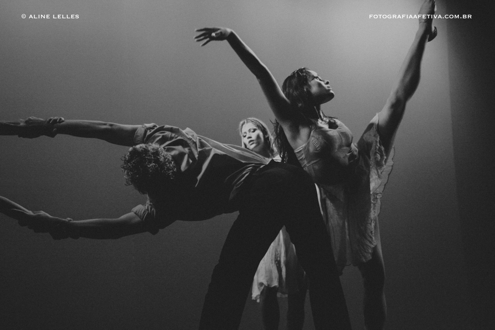 Fotograf&iacute;a afectiva Aline Lelles y Rodrigo Wittitz, foto estilo de vida, con el brillo de su mirada | Un espect&aacute;culo de Jaime Ar&ocirc;xa (2007)
