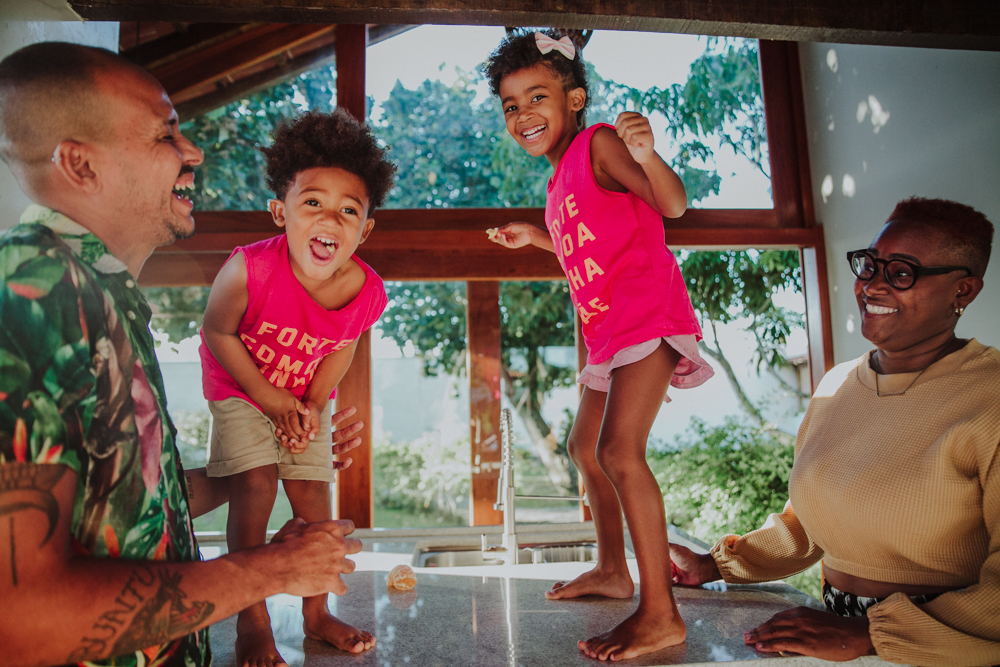 criacao neurocompativel, andressa reis influencer materna, maternidade, sergio carolino, educacao infantil rj, fotos de familia rj, ensaio fotografico de familia rj, ensaio de bebes rj, ensaio de criancas rj, aline lelles, fotografia afetiva, fotos rj