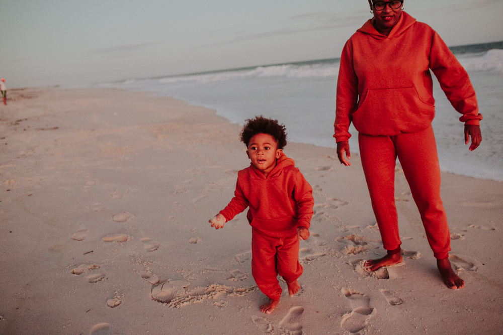 luz de cinema na fotografia, direcao de fotografia de cinema, fotografia com luz natural, ensaio fotografico na praia, ensaio fotografico no por do sol, aline lelles, fotografia afetiva, andressa reis, sergio carolino, forte como uma mãe