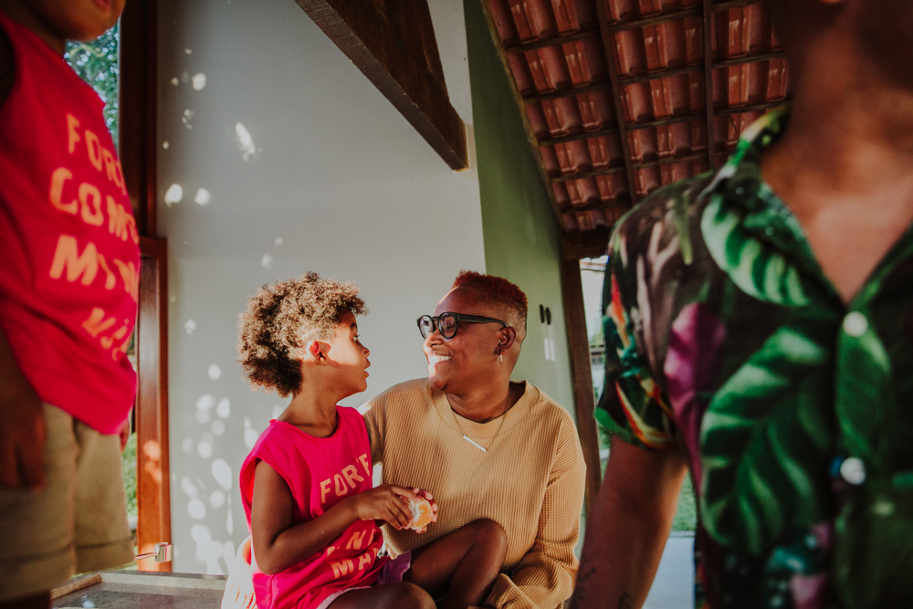 homenagem ao dia internacional da familia, ensaio fotografico de familia, bebes e criancas, aline lelles, fotografia afetiva, fotosgrafia rj, fotografia regiao dos lagos, fotos de familia, ensaio documental de familia, fotodocumentario, cotidiano poesia