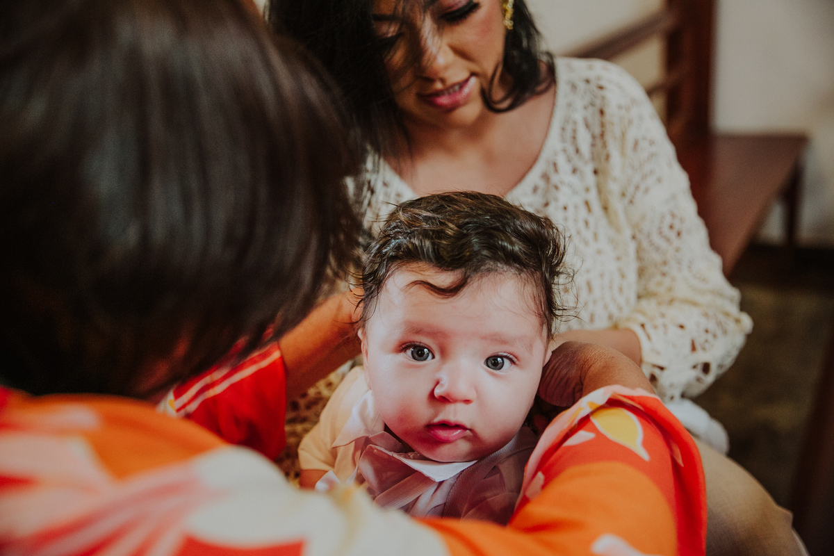 igreja nossa senhora da luz, padre marcelo batizado, batismo rj, batizado rj, batismo rio de janeiro, batizado rio de janeiro, fotografia de familia, fotografia de bebe, retratos de bebes, alto da boa vista, aline lelles, fotografia afetiva