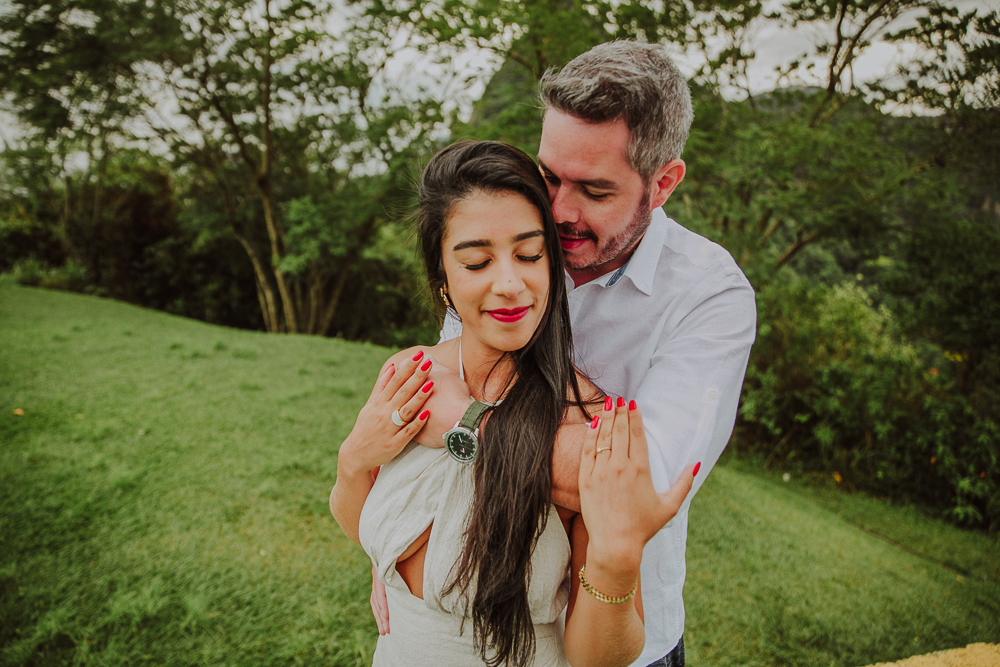 fotografia de pedido de casamento, mirante dona marta, pedido de casamento no rio de janeiro, fotógrafo de casamentos no rj, surpresa de casamento no mirante, fotografia afetiva no dona marta, local para pedidos de casamento, ensaio de casal no dona marta