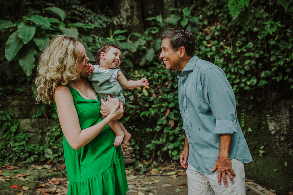 fotografia emocional, acompanhamento de bebe, fotografia de familia, fotografo de familia rj, fotografia de familia rj, fotografia afetiva aline lelles, album de familia, album de fotografia impresso, ensaio fotografico de familia parque lage rj