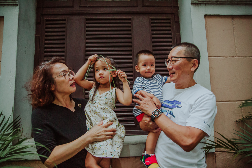 ensaio fotografico familia chinesa, programa boas vindas no gnt, melhor fotografa do rio de janeiro, fotografa de familia retratos de familia, memorias afetivas, memorias de familia, sessao fotografica museu da republica, ensaio fotografico zona sul 