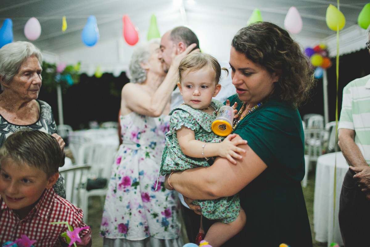 Fotografia Afetiva com Aline Lelles e Rodrigo Wittitz, Fotógrafo de Família, Fotografia de Festa Infantil, Fotógrafo de Festa Infantil Rio de Janeiro, Festa Infantil RJ, Fotografia Lifestyle, Festa Aniversário da Flora, é hora do parabéns