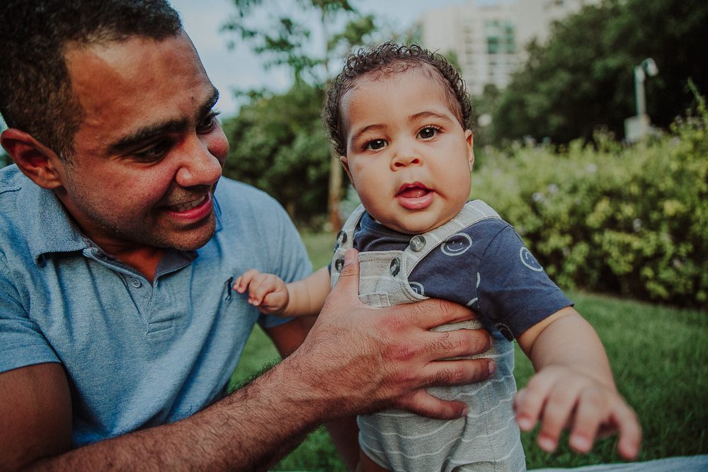 ensaio fotográfico bebê Rio de Janeiro, acompanhamento fotográfico bebê, fotos newborn, fotografia de bebê Rio, ensaio fotográfico infantil, fotos de bebês, fotografia afetiva, sessão de fotos bebê, fotos de crescimento infantil, fotos de família RJ