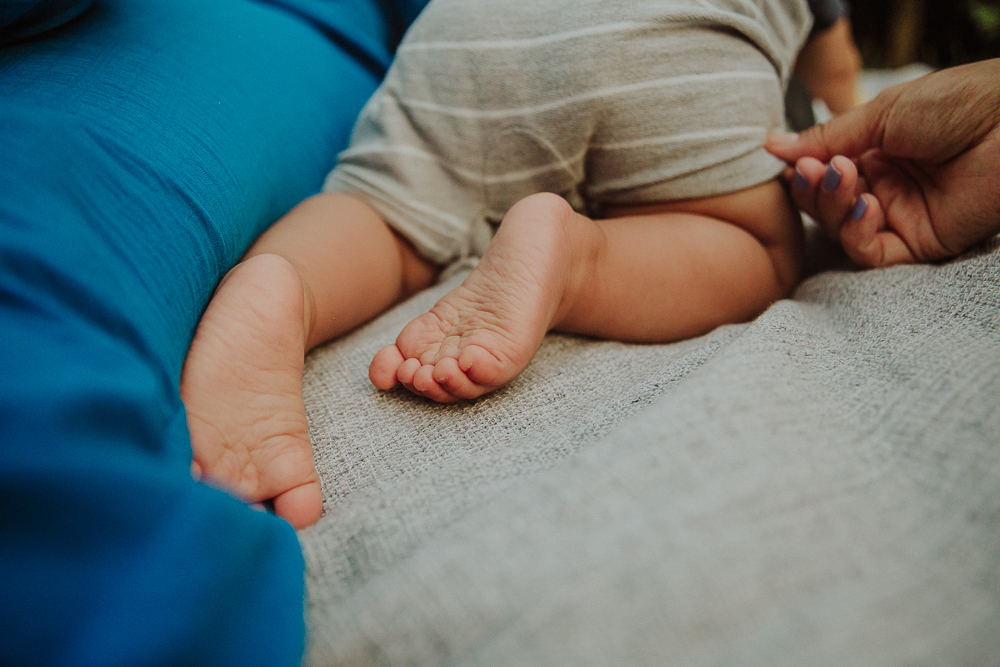 ensaio fotográfico bebê Rio de Janeiro, acompanhamento fotográfico bebê, fotos newborn, fotografia de bebê Rio, ensaio fotográfico infantil, fotos de bebês, fotografia afetiva, sessão de fotos bebê, fotos de crescimento infantil, fotos de família RJ