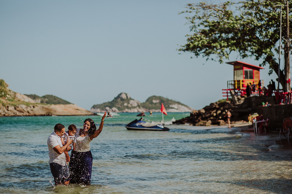 ensaio fotográfico bebê Rio de Janeiro, acompanhamento fotográfico bebê, fotos newborn, fotografia de bebê Rio, ensaio fotográfico infantil, fotos de bebês, fotografia afetiva, sessão de fotos bebê, fotos de crescimento infantil, fotos de família RJ