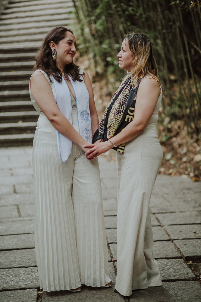 fotos de formatura no Rio de Janeiro, retrato formanda, Mirante Dona Marta, fotos de formatura Rio, formatura Relações Internacionais, formatura Português, formatura Linguística, fotografia de formatura, retratos formandos RJ.