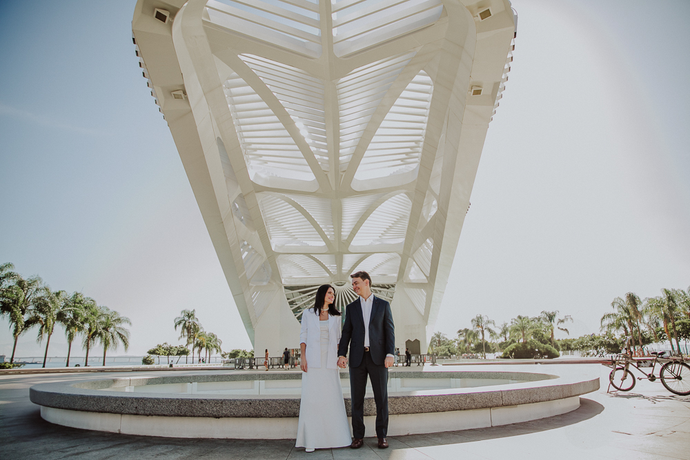 ensaio de casal pre wedding no rio de janeiro, ensaio de casal museu do amanha, ensaio de casal mureta da urca, onde fotografar ensaio de casal no rio de janeiro, fotografia de casal rj, fotografia intimista, a intimidade do casal, ensaio fotografico rj