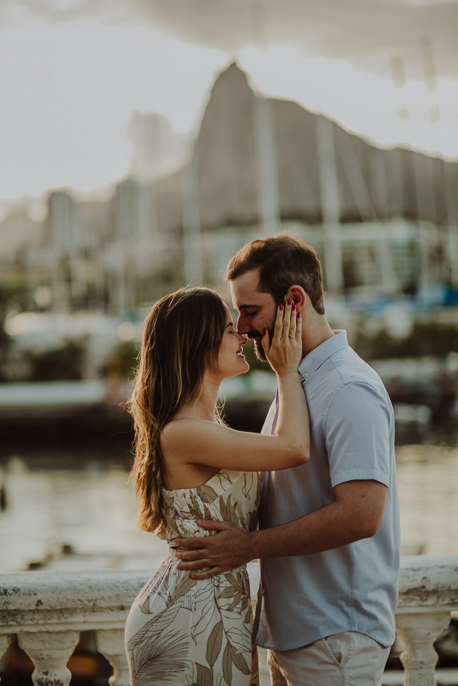 fotografia de pedido de casamento rio de janeiro rj, local pedido de casamento rj, fotografia de casal, pedido de casamento mureta da urca rj, marriage proposal photography mureta da urca, pedido de casamento intimista, pedido de casamento romantico