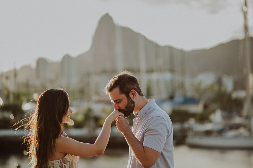 fotografia de pedido de casamento rio de janeiro rj, local pedido de casamento rj, fotografia de casal, pedido de casamento mureta da urca rj, marriage proposal photography mureta da urca, pedido de casamento intimista, pedido de casamento romantico