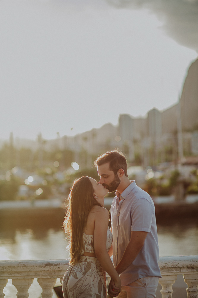 fotografia de pedido de casamento rio de janeiro rj, local pedido de casamento rj, fotografia de casal, pedido de casamento mureta da urca rj, marriage proposal photography mureta da urca, pedido de casamento intimista, pedido de casamento romantico