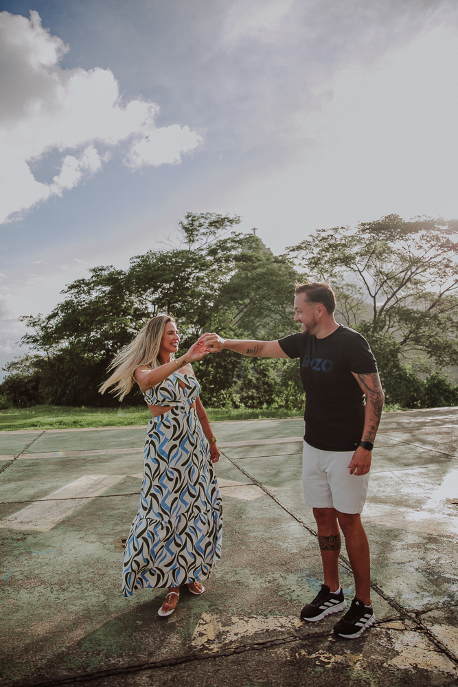 fotografia de pedido de casamento rio de janeiro rj, local pedido de casamento rj, fotografia de casal, pedido de casamento mureta da urca rj, marriage proposal photography mirante dona marta, pedido de casamento intimista, pedido de casamento romantico