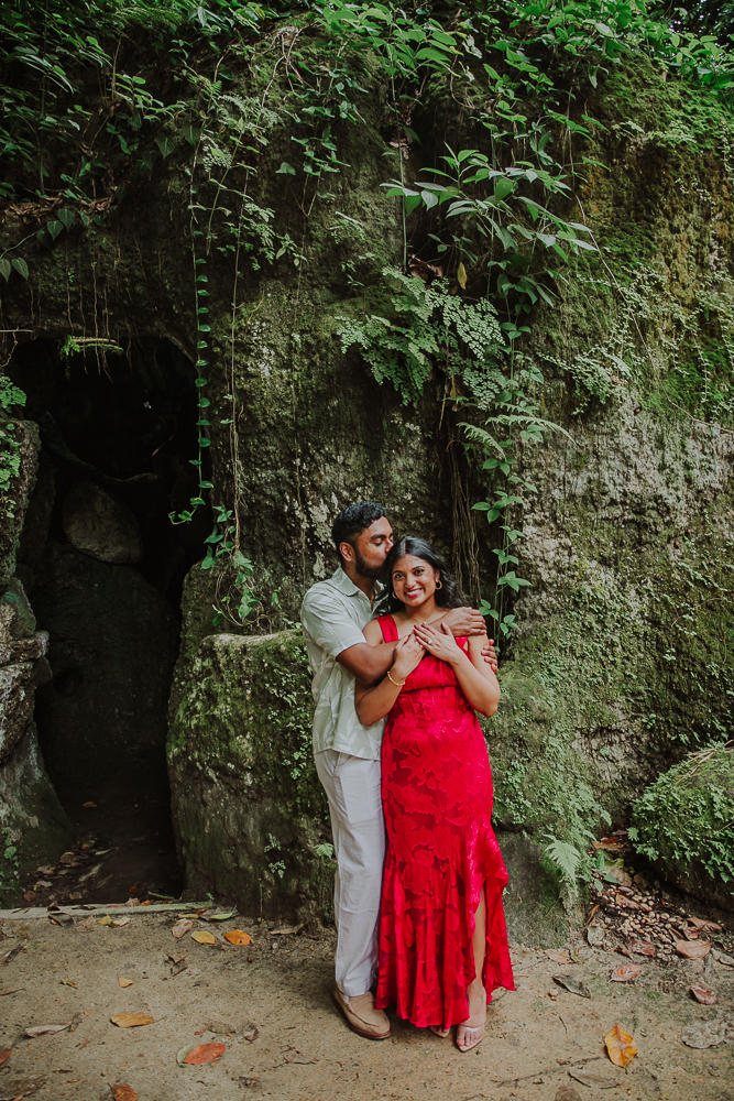 couple photography Rio de Janeiro, Rio couple photoshoot, engagement photographer Rio, proposal photography Brazil, pre wedding Rio, honeymoon photos Rio, romantic photos Rio, Parque Lage photoshoot, Rio photographer, couple session Brazil, aline lelles