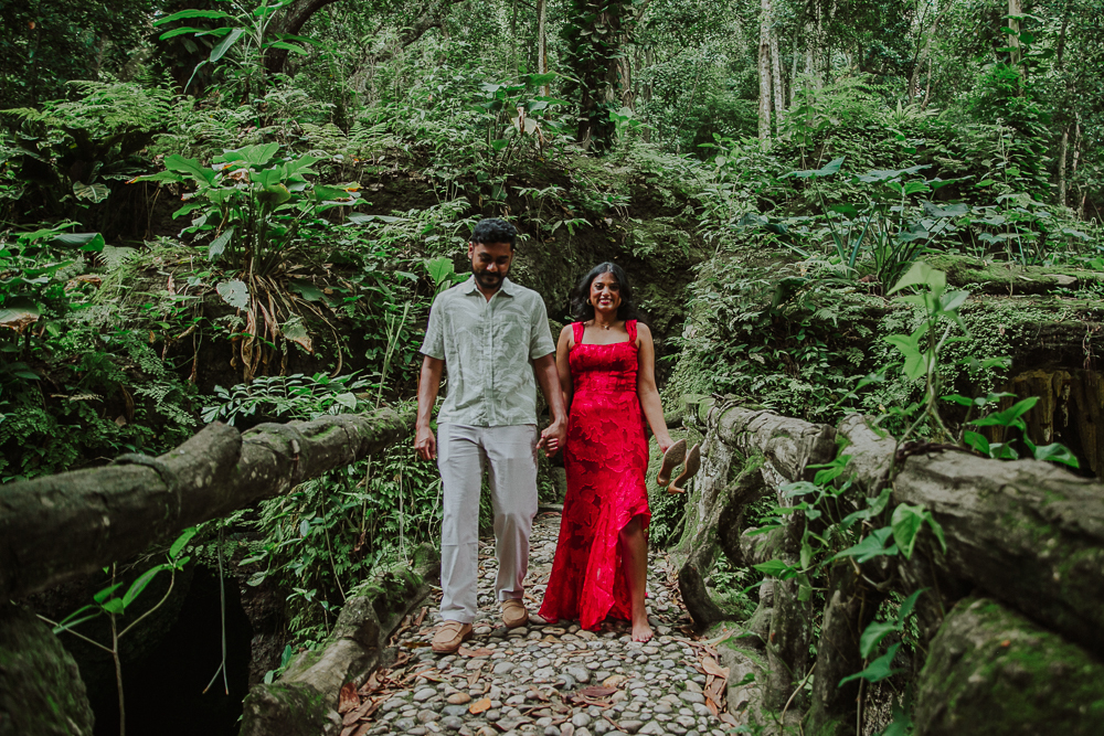 couple photography Rio de Janeiro, Rio couple photoshoot, engagement photographer Rio, proposal photography Brazil, pre wedding Rio, honeymoon photos Rio, romantic photos Rio, Parque Lage photoshoot, Rio photographer, couple session Brazil, aline lelles