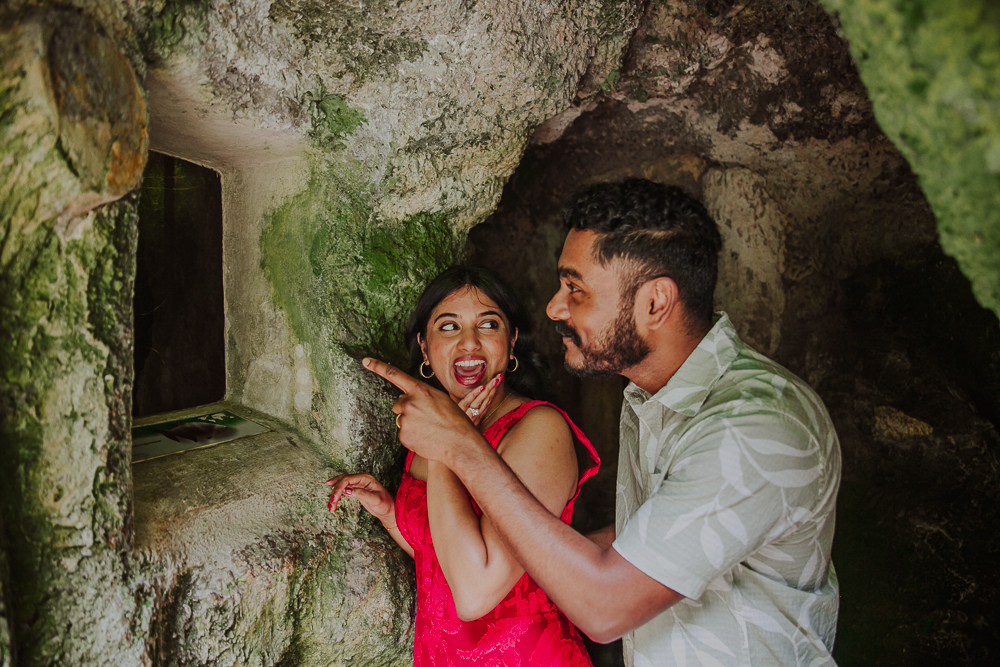 couple photography Rio de Janeiro, Rio couple photoshoot, engagement photographer Rio, proposal photography Brazil, pre wedding Rio, honeymoon photos Rio, romantic photos Rio, Parque Lage photoshoot, Rio photographer, couple session Brazil, aline lelles