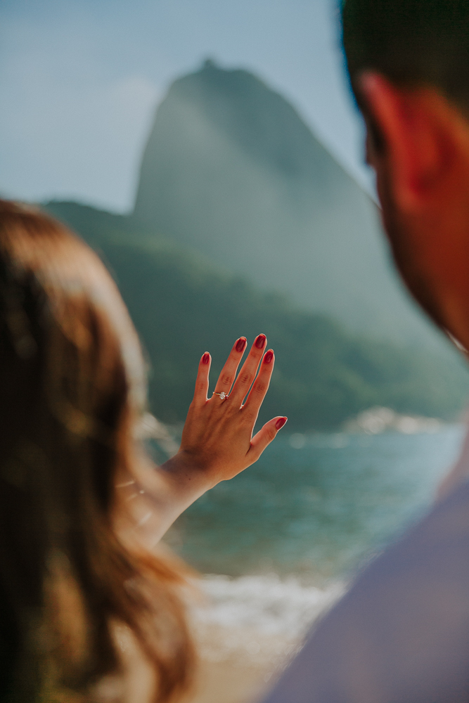 Marriage Proposal Photography, photography for tourists, fotografia de pedido de casamento rio de janeiro rj, pedido de casamento na praia vermelha rio de janeiro, pedido de casamento na praia,  ideias para pedido de casamento, alianca noivado