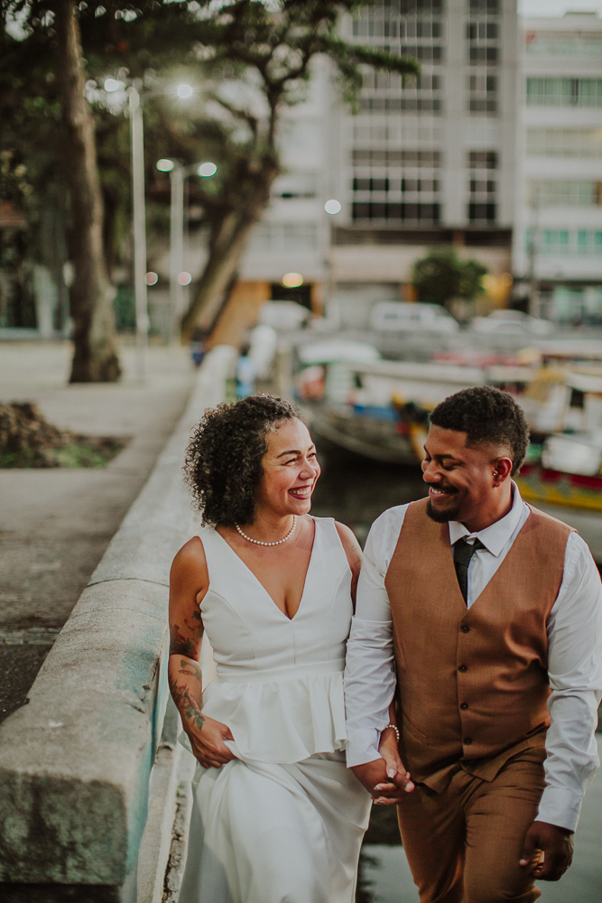 Fotógrafa especializada em mini weddings e casamentos intimistas no RJ.