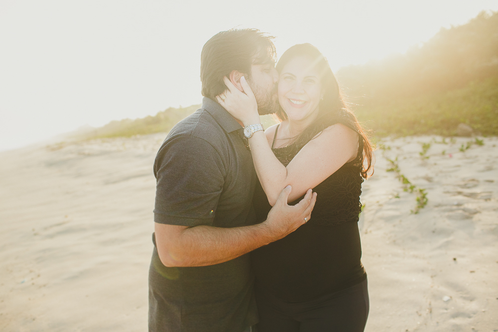 ensaio de gestante praia de grumari, ensaio de gestante na praia rio de janeiro rj, fotografo de familia rj, fotografia de familia rio de janeiro rj, fotografia afetiva aline lelles e rodrigo wittitz, 