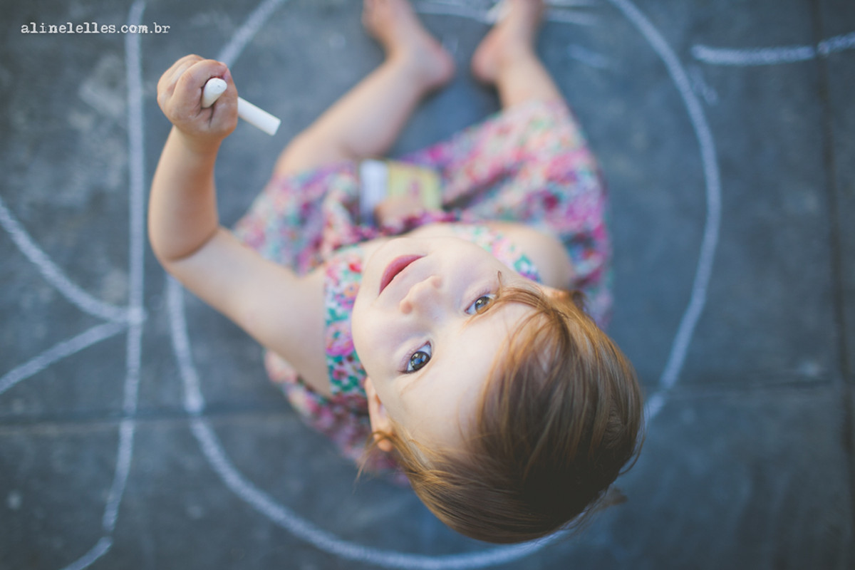 Retratos de Família: La petite française et ses portraits de famille