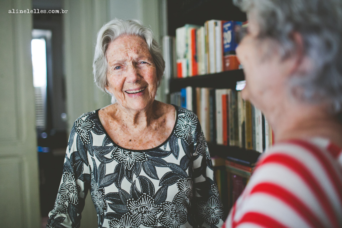 Retratos de Família: La petite française et ses portraits de famille