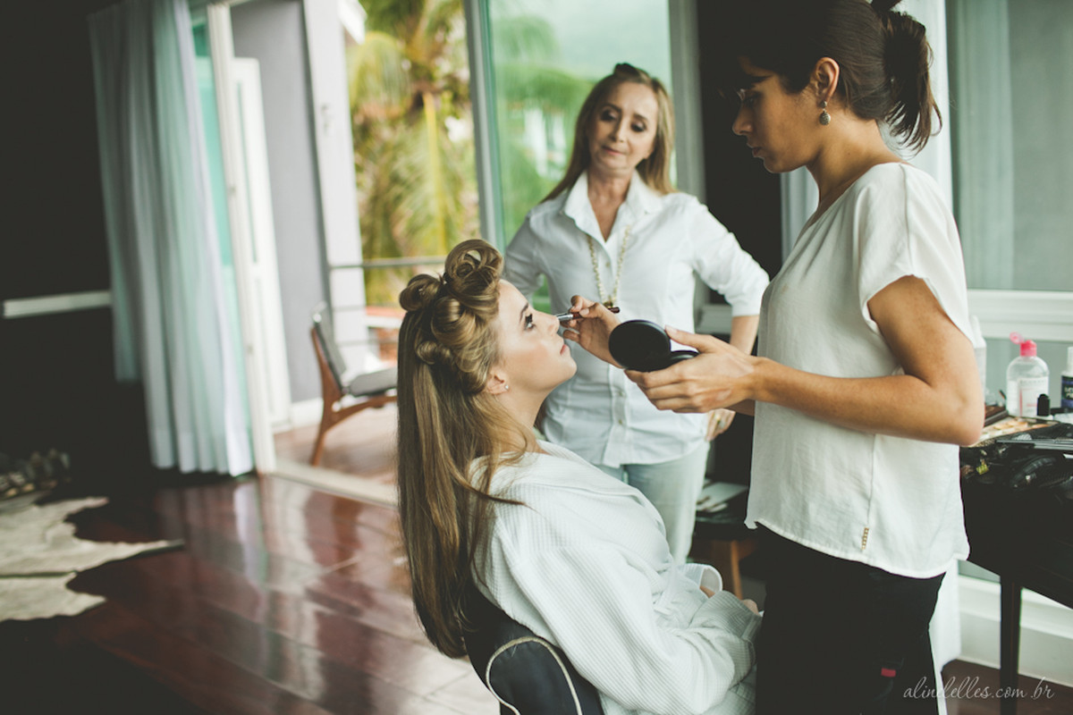 Fotografia Afetiva Aline Lelles Rodrigo Wittitz, Fotografia de Casamento, making off da noiva, Festa de Casamento, Bouquet, Decoração de Casamento, Vestido de Noiva, La Suite Boutique Hotel RJ