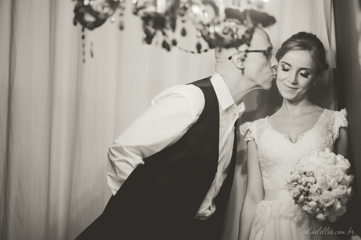 Fotografia Afetiva Aline Lelles Rodrigo Wittitz, Fotografia de Casamento, making off da noiva, Festa de Casamento, Bouquet, Decoração de Casamento, Vestido de Noiva, La Suite Boutique Hotel RJ