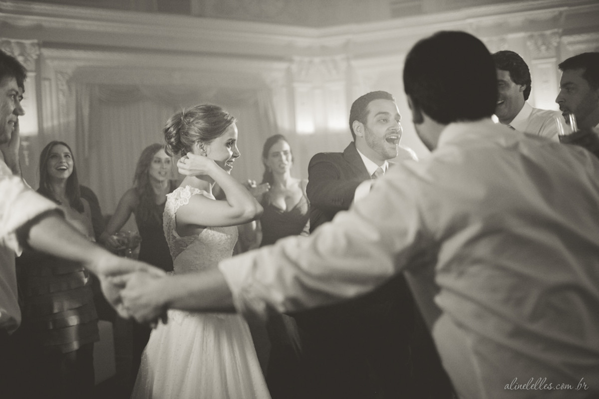 Fotografia Afetiva Aline Lelles Rodrigo Wittitz, Fotografia de Casamento, making off da noiva, Festa de Casamento, Bouquet, Decoração de Casamento, Vestido de Noiva, La Suite Boutique Hotel RJ