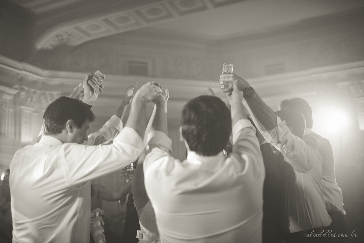 Fotografia Afetiva Aline Lelles Rodrigo Wittitz, Fotografia de Casamento, making off da noiva, Festa de Casamento, Bouquet, Decoração de Casamento, Vestido de Noiva, La Suite Boutique Hotel RJ