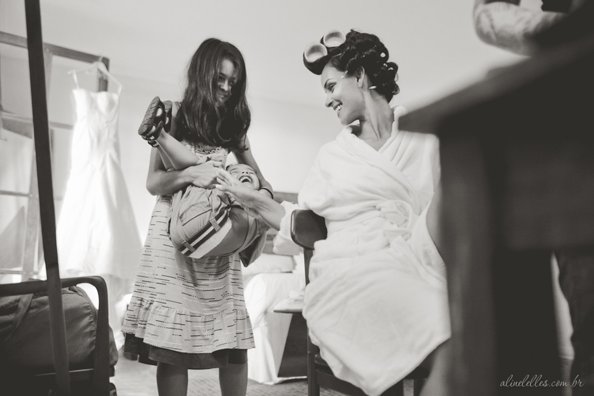 Fotografia Afetiva Aline Lelles Rodrigo Wittitz, Fotografia de Casamento, making off da noiva, Festa de Casamento, Bouquet, Decoração de Casamento, Vestido de Noiva, Hotel Santa Teresa - RJ