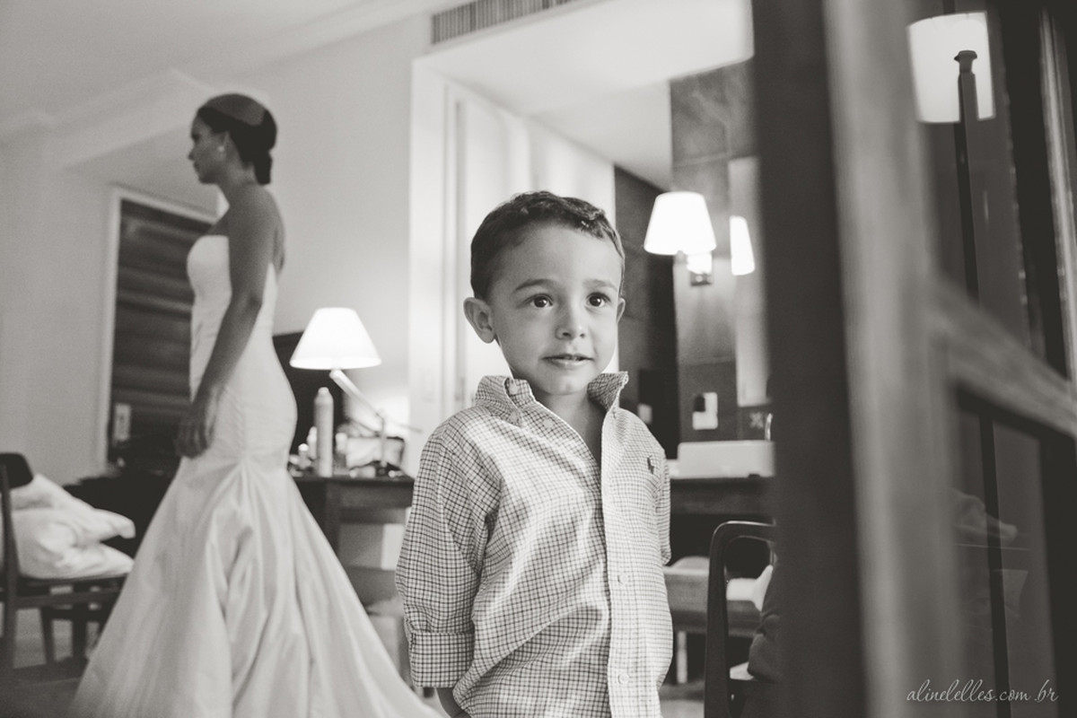 Fotografia Afetiva Aline Lelles Rodrigo Wittitz, Fotografia de Casamento, making off da noiva, Festa de Casamento, Bouquet, Decoração de Casamento, Vestido de Noiva, Hotel Santa Teresa - RJ