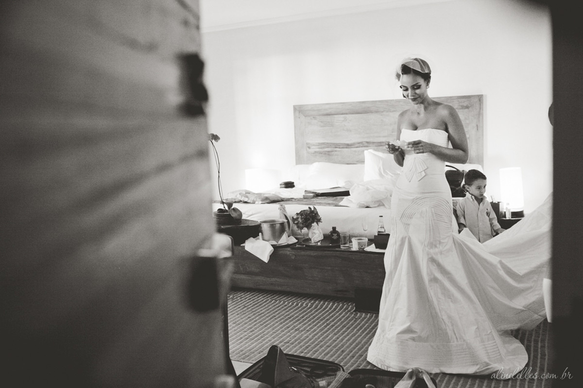 Fotografia Afetiva Aline Lelles Rodrigo Wittitz, Fotografia de Casamento, making off da noiva, Festa de Casamento, Bouquet, Decoração de Casamento, Vestido de Noiva, Hotel Santa Teresa - RJ