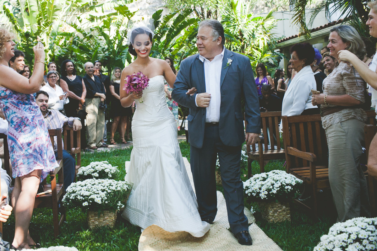 Fotografia Afetiva Aline Lelles Rodrigo Wittitz, Fotografia de Casamento, making off da noiva, Festa de Casamento, Bouquet, Decoração de Casamento, Vestido de Noiva, Hotel Santa Teresa - RJ