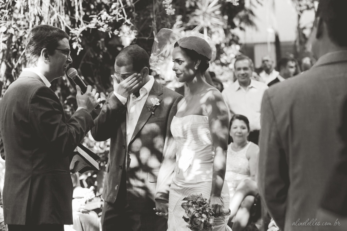 Fotografia Afetiva Aline Lelles Rodrigo Wittitz, Fotografia de Casamento, making off da noiva, Festa de Casamento, Bouquet, Decoração de Casamento, Vestido de Noiva, Hotel Santa Teresa - RJ