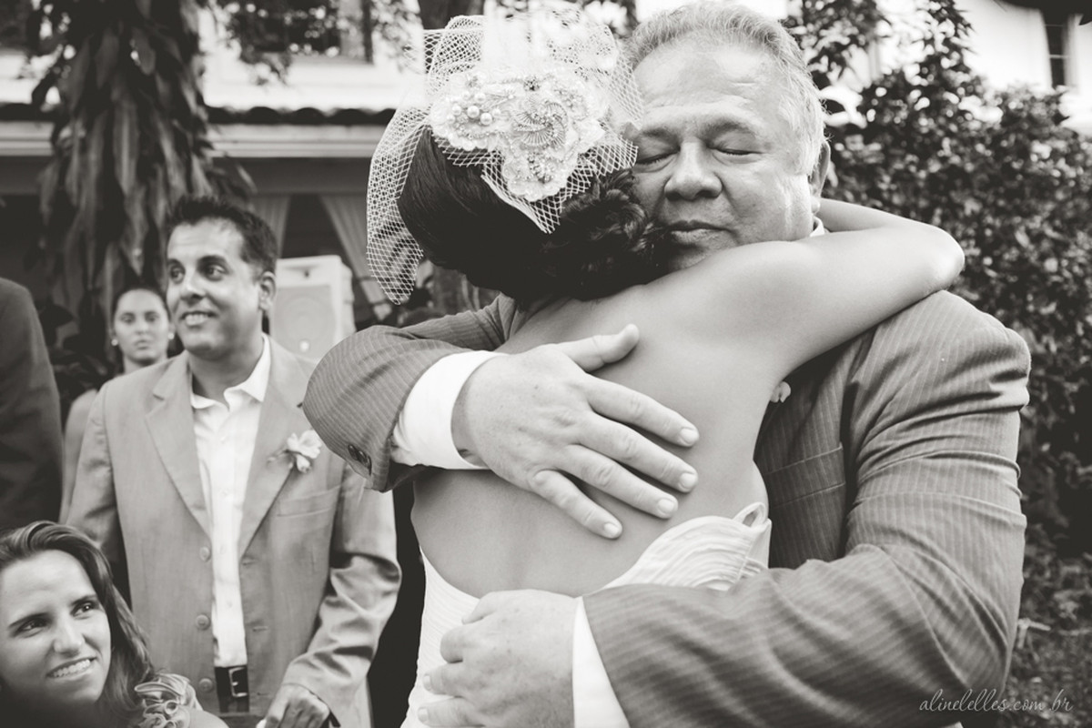 Fotografia Afetiva Aline Lelles Rodrigo Wittitz, Fotografia de Casamento, making off da noiva, Festa de Casamento, Bouquet, Decoração de Casamento, Vestido de Noiva, Hotel Santa Teresa - RJ