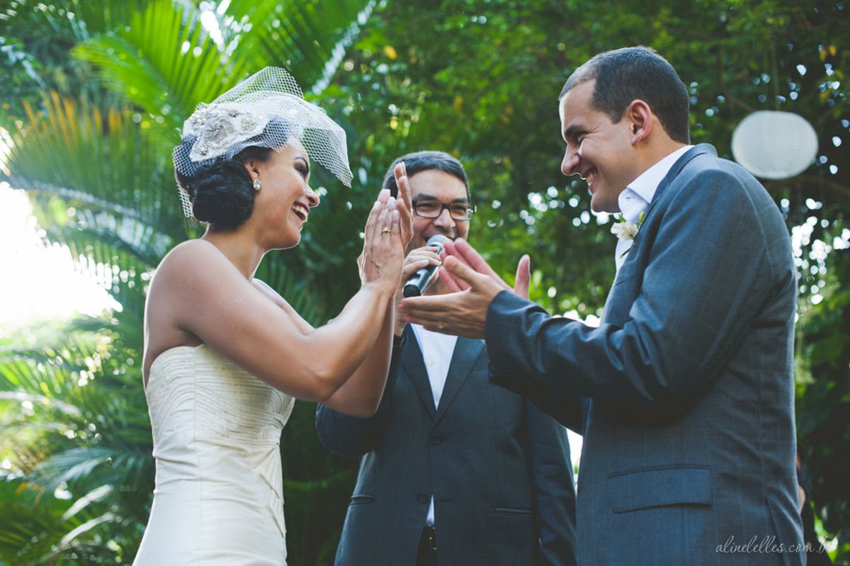 Fotografia Afetiva Aline Lelles Rodrigo Wittitz, Fotografia de Casamento, making off da noiva, Festa de Casamento, Bouquet, Decoração de Casamento, Vestido de Noiva, Hotel Santa Teresa - RJ