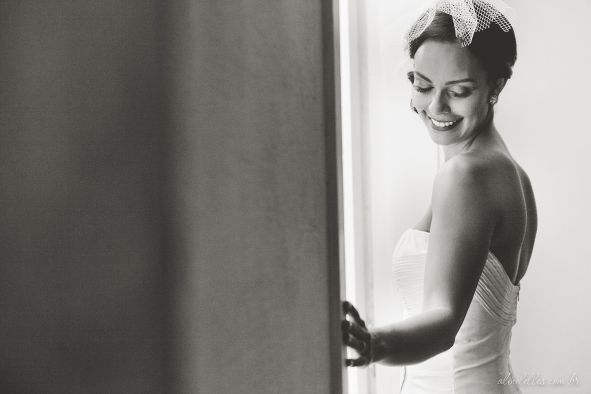 Fotografia Afetiva Aline Lelles Rodrigo Wittitz, Fotografia de Casamento, making off da noiva, Festa de Casamento, Bouquet, Decoração de Casamento, Vestido de Noiva, Hotel Santa Teresa - RJ