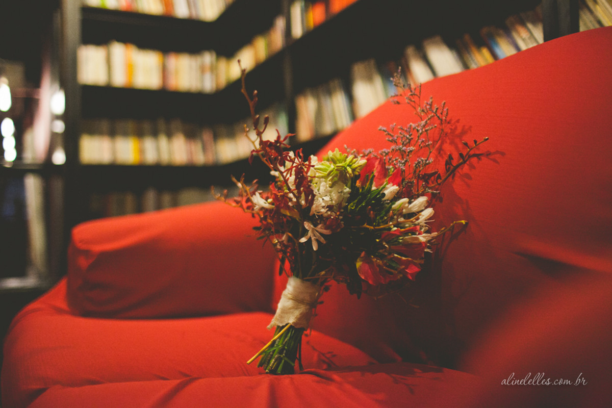 Livros, chás e histórias de amor | Ensaio de Casal Rio de Janeiro | Winnee e Ângelo