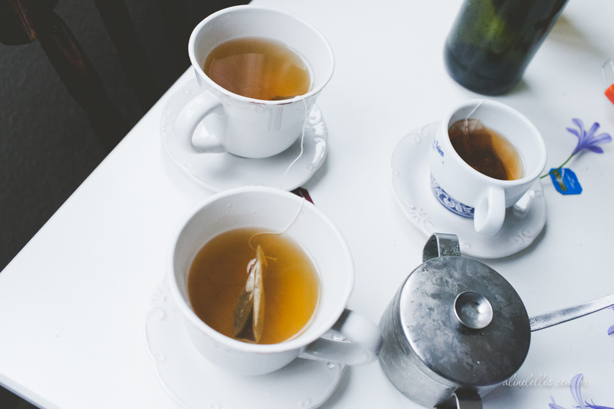 Livros, chás e histórias de amor | Ensaio de Casal Rio de Janeiro | Winnee e Ângelo