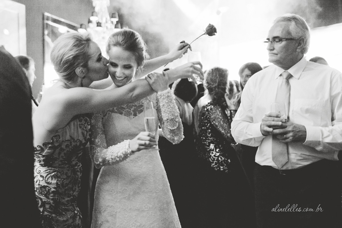 Affective Photography, Wedding Photography, Making Off Bride, Making Off Groom, Wedding Party, Bride Photos, Groom Photos, Bouquet, Wedding Decoration, Aline Lelles and Rodrigo Wittitz