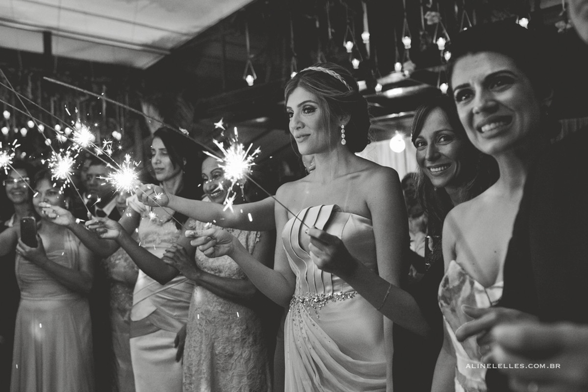 Affective Photography, Wedding Photography, Making Off Bride, Making Off Groom, Wedding Party, Bride Photos, Groom Photos, Bouquet, Wedding Decoration, Aline Lelles and Rodrigo Wittitz