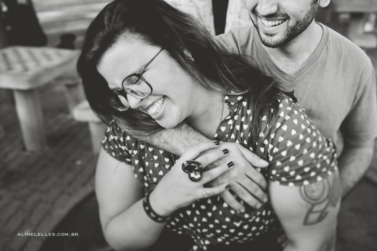 aline lelles, aula de fotografia, como fotografar de tarde, como fotografar de dia, como fotografar com luz natural, alegria, vinicius de moraes, soneto de fidelidade, grajau, curso de fotografia, e-session, engagement session, ensaio, ensaio de casal, en