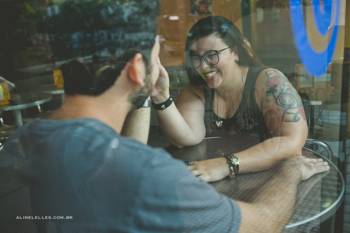 aline lelles, aula de fotografia, como fotografar de tarde, como fotografar de dia, como fotografar com luz natural, alegria, vinicius de moraes, soneto de fidelidade, grajau, curso de fotografia, e-session, engagement session, ensaio, ensaio de casal, en
