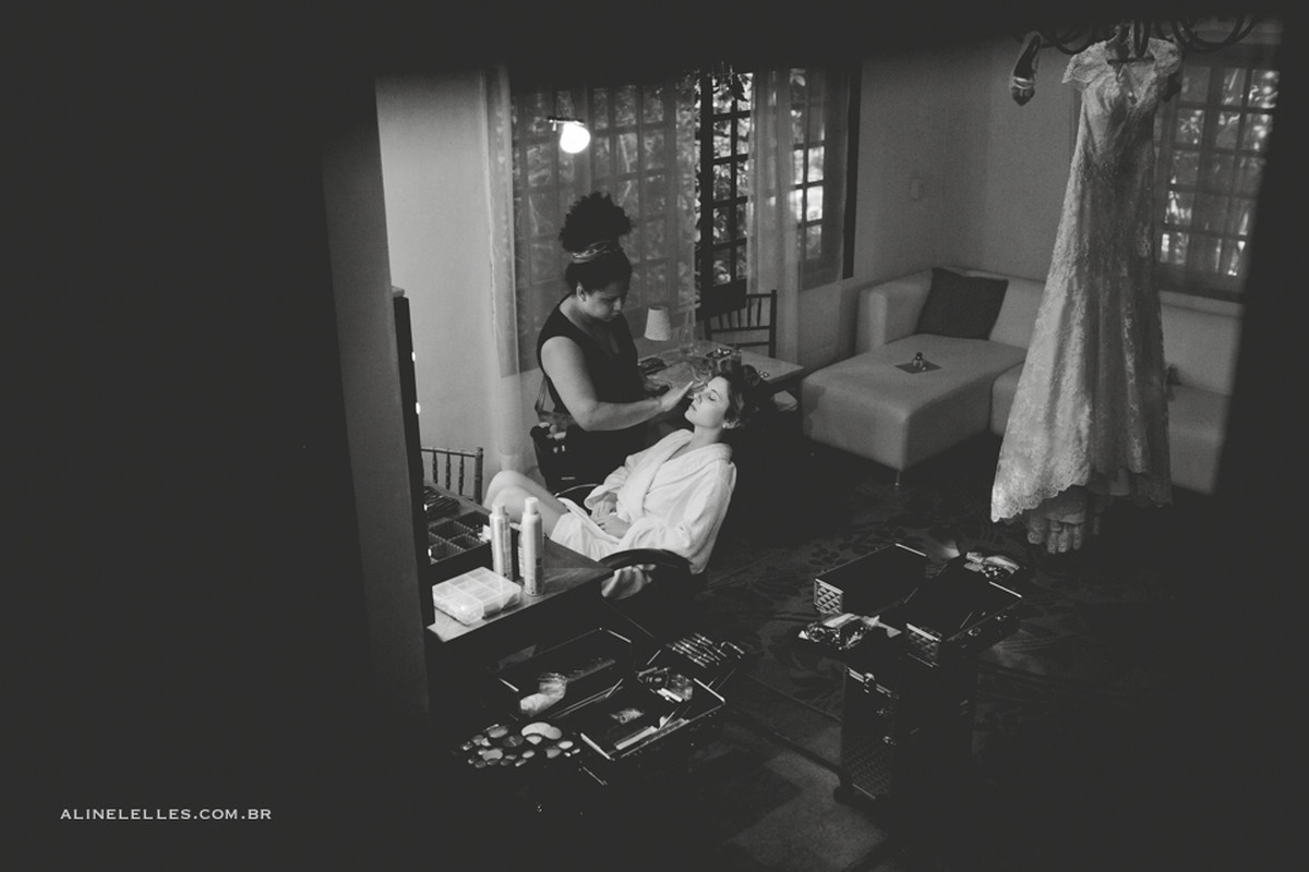 Fotografia Afetiva Aline Lelles Rodrigo Wittitz, Fotografia de Casamento rj, making off da noiva, Festa de Casamento, Bouquet, Decoração de Casamento, Vestido de Noiva, Sítio Meio do Mato - RJ