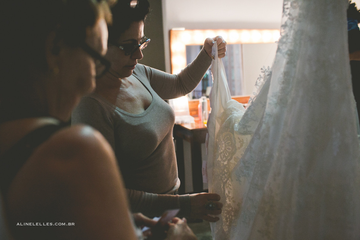Fotografia Afetiva Aline Lelles Rodrigo Wittitz, Fotografia de Casamento rio de janeiro rj, making off da noiva, Festa de Casamento, Bouquet, Decoração de Casamento, Vestido de Noiva, Sítio Meio do Mato - RJ