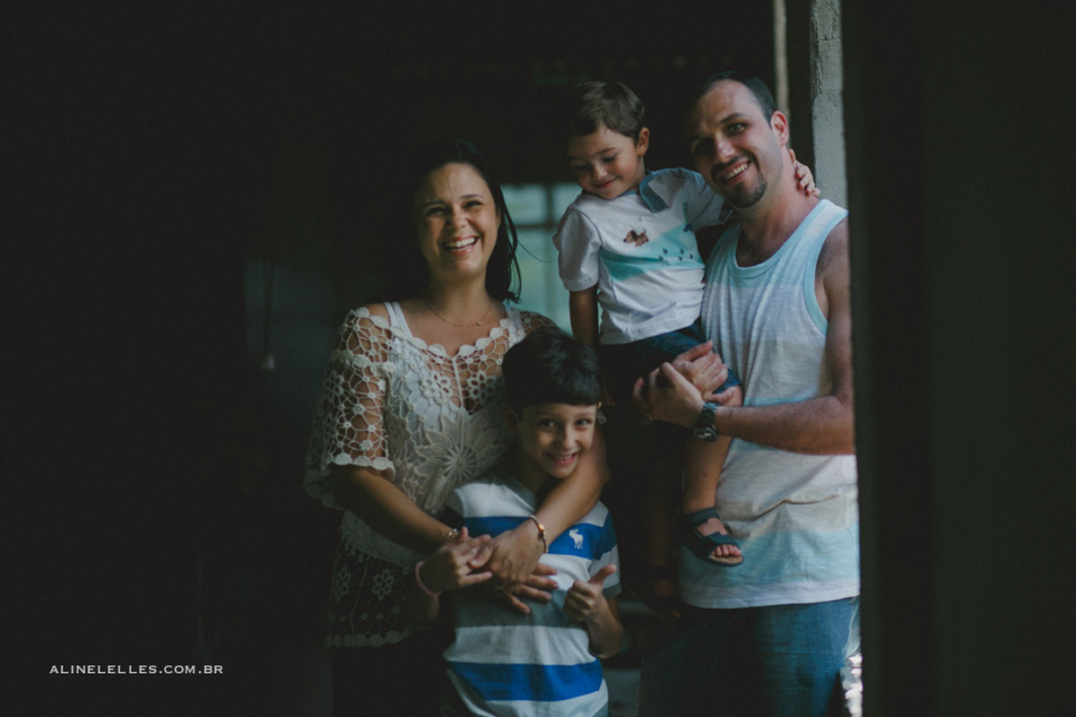 Resgatando valores | Aline, Carlos, Lucas e Bê | Fotografia de Família Rio de Janeiro