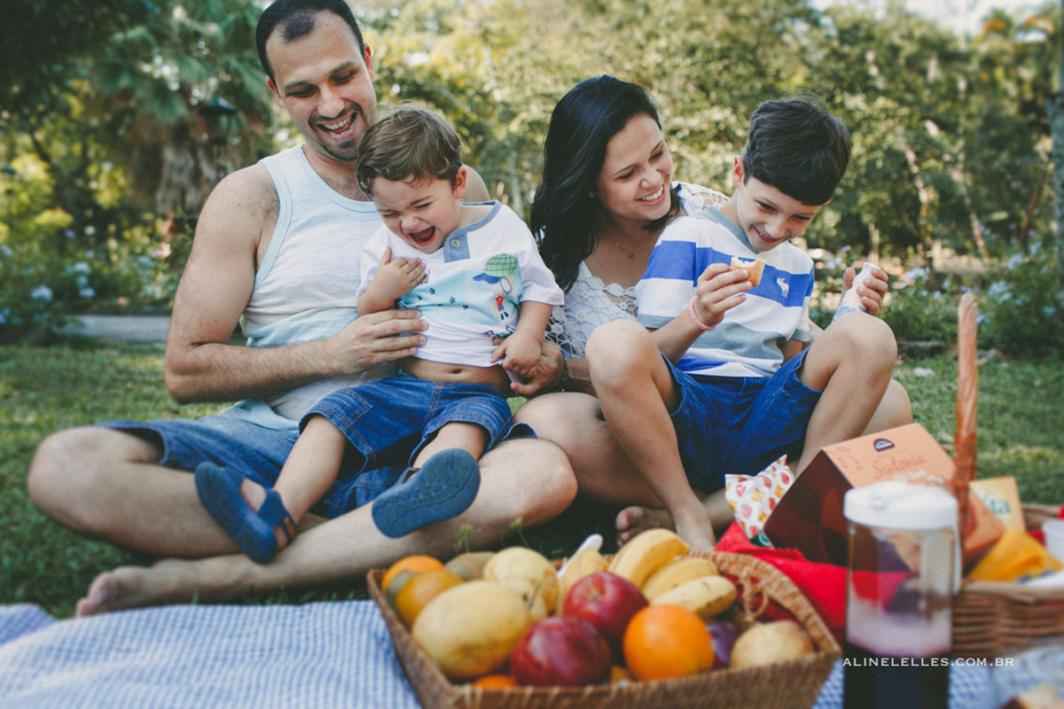 Resgatando valores | Aline, Carlos, Lucas e Bê | Fotografia de Família Rio de Janeiro